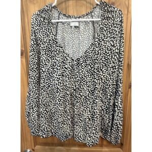 Old Navy Women XL Black Ivory Abstract Print V Neck Long Sleeve Blouse